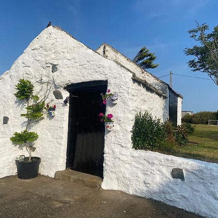 Charming 2 Bed House Near Rhoscolyn Discounts For Villa Holyhead Exterior foto